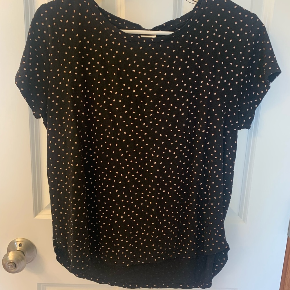 Business casual tshirt